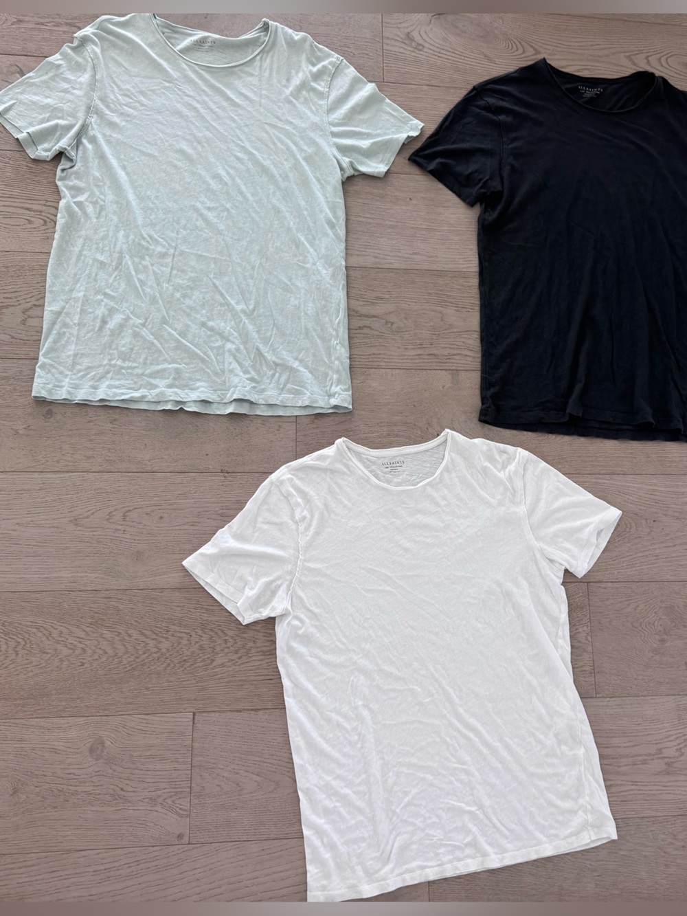 Men’s All Saints raw hem crew neck t-shirts 3 all size Large